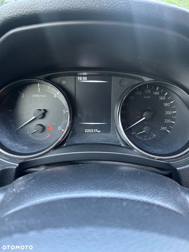 Nissan Qashqai 1.5 dCi Tekna - 11