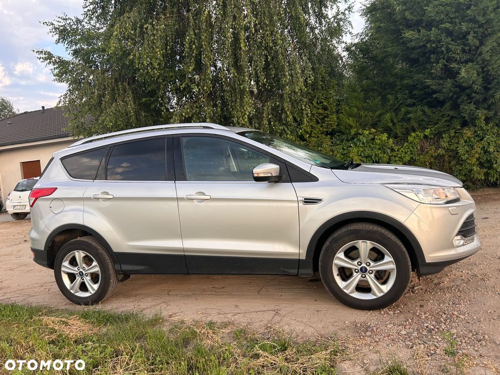 Ford Kuga - 8