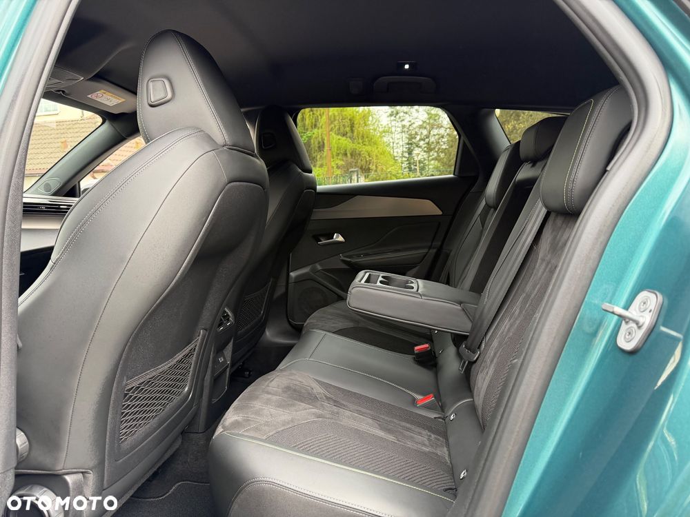 Peugeot 308 BlueHDi 130 EAT8 Stop & Start GT Pack - 28