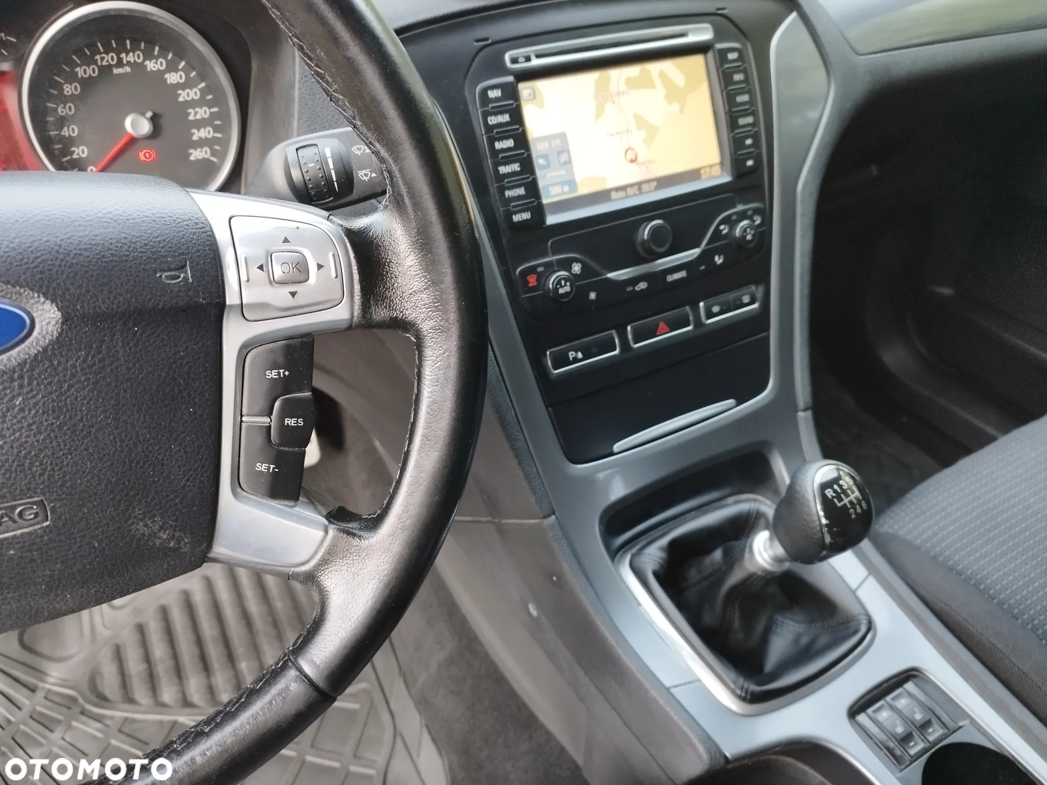 Ford Mondeo 2.0 TDCI Champions Edition - 17