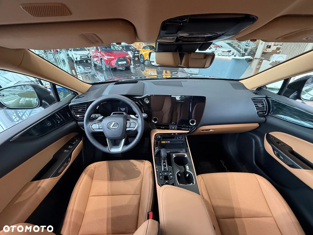 Lexus NX - 7