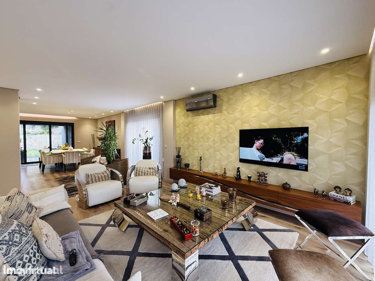 Moradia 3 frentes 200m praia - Grande imagem: 5/48