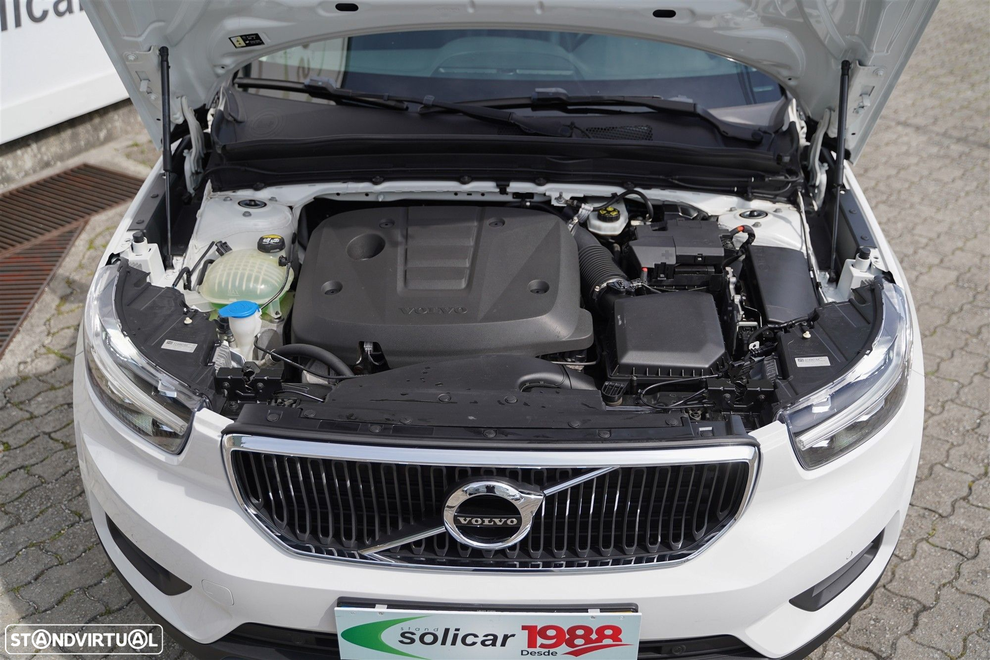 Volvo XC 40 2.0 D3 Momentum - 29