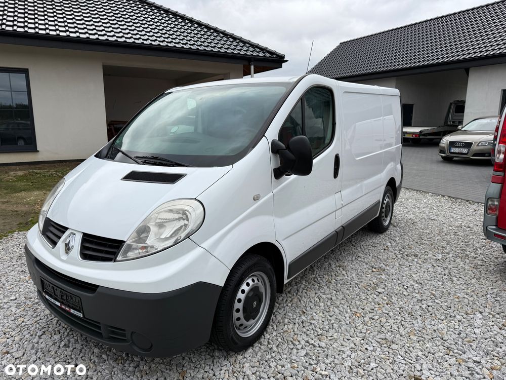 Renault Trafic - 12