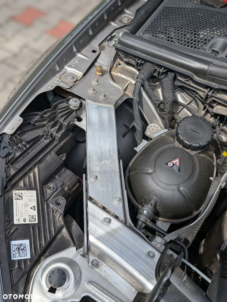 Mercedes-Benz Klasa E 400 d 4-Matic Exclusive - 21