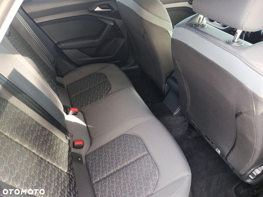 Audi A1 Sportback 35 TFSI Advanced S tronic - 15