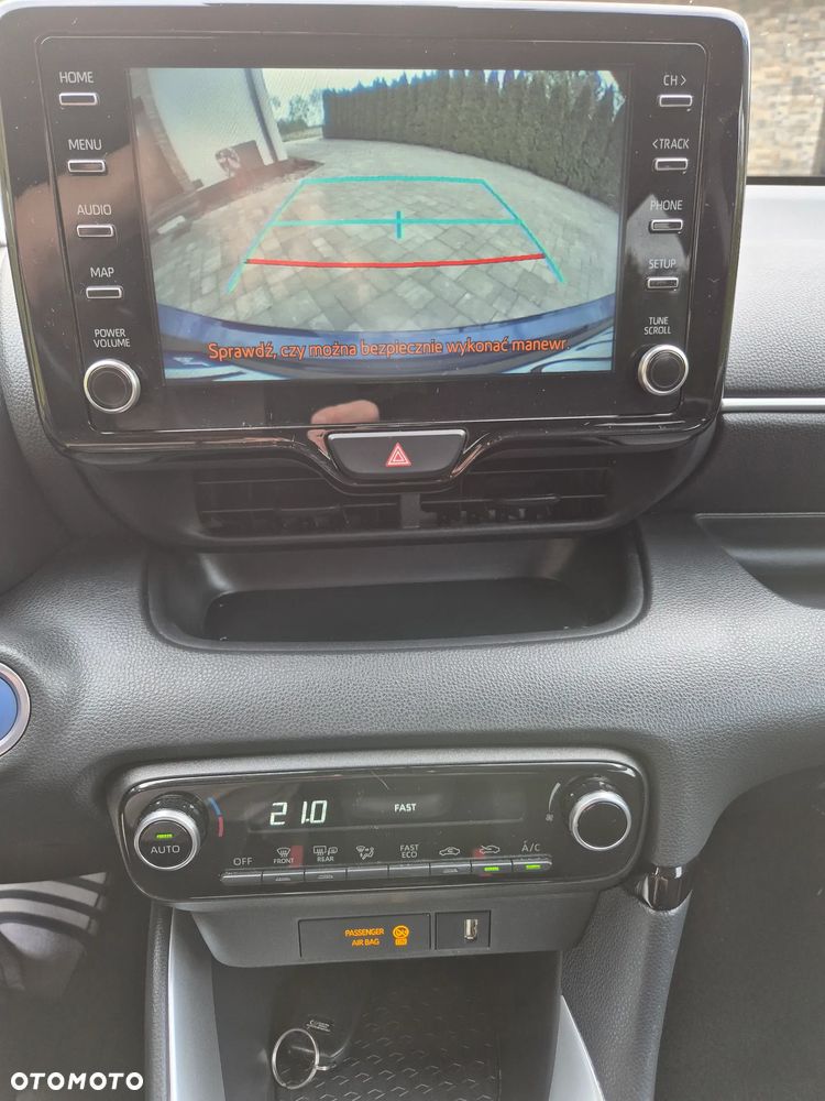 Toyota Yaris Hybrid 1.5 Premiere Edition - 24