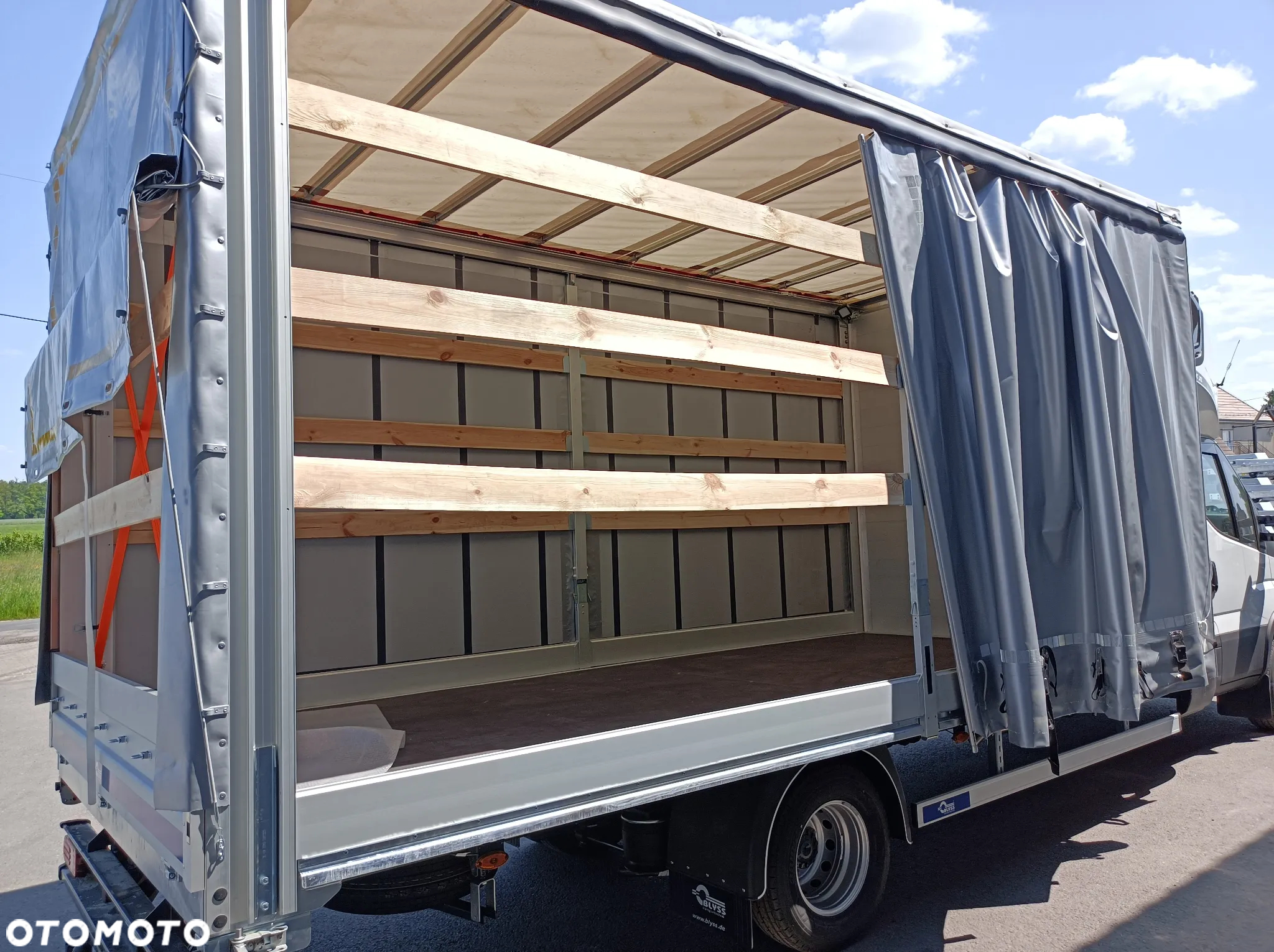 Iveco Daily 70C18HA8/P - 11