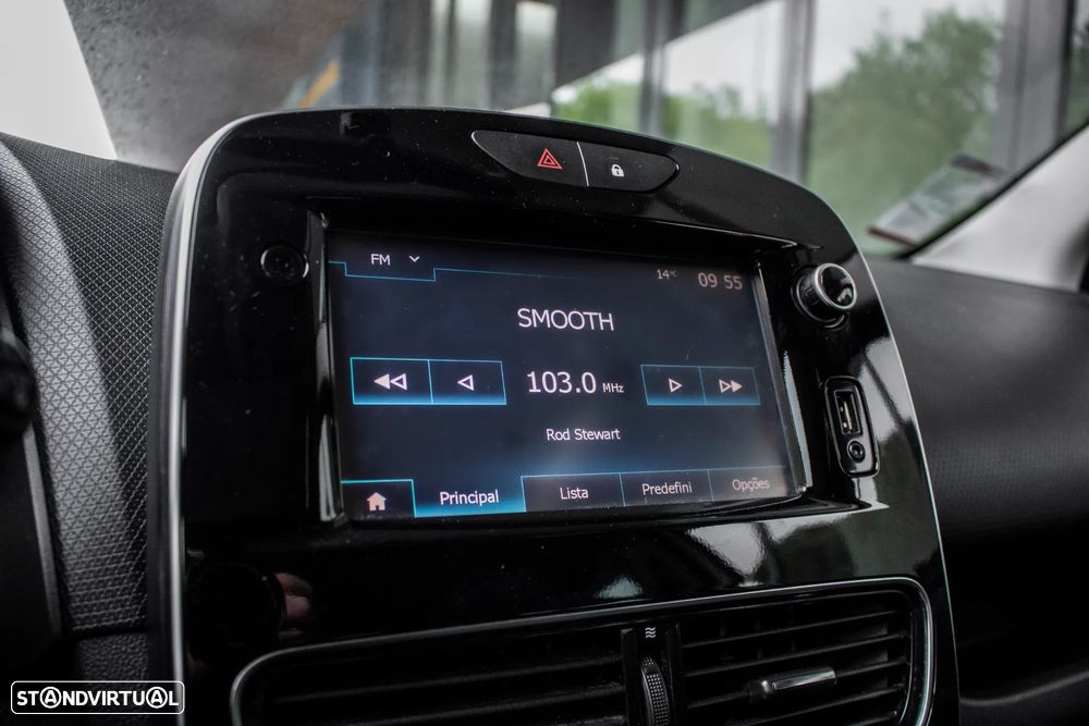 Renault Clio 1.5 dCi Zen - 28