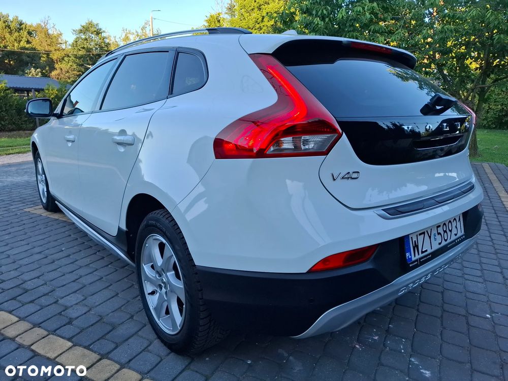 Volvo V40 Cross Country D2 Drive-E Dynamic Edition - 5