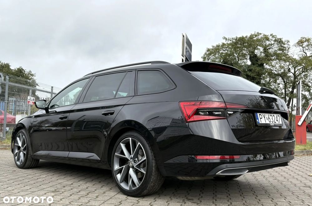 Skoda Superb 2.0 TDI SCR Sportline DSG - 6