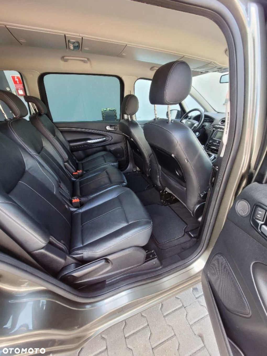Ford Galaxy - 17