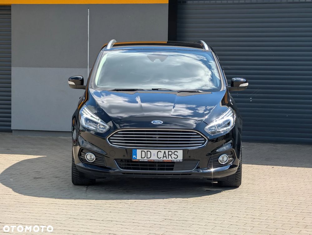 Ford S-Max 2.0 TDCi Titanium PowerShift - 6