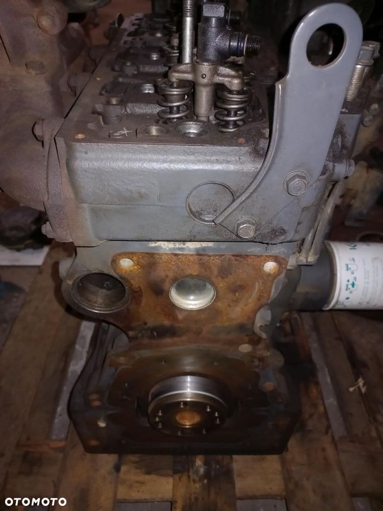 Silnik kubota V3800-DI-T-ET10, 7KBXL,BKBXL03,blok,głowica,turbo,wał,korbowód,tłok,koło rozrządu,zamachowe,wałek,1G5970461,TD04 HL,1G574,V33,V3600,V3800,D662,ISEKI,YANMAR,wtryski,pompa wtryskowa,kompletny silnik,obudowa,E4CG,C18W,V1505D. - 8