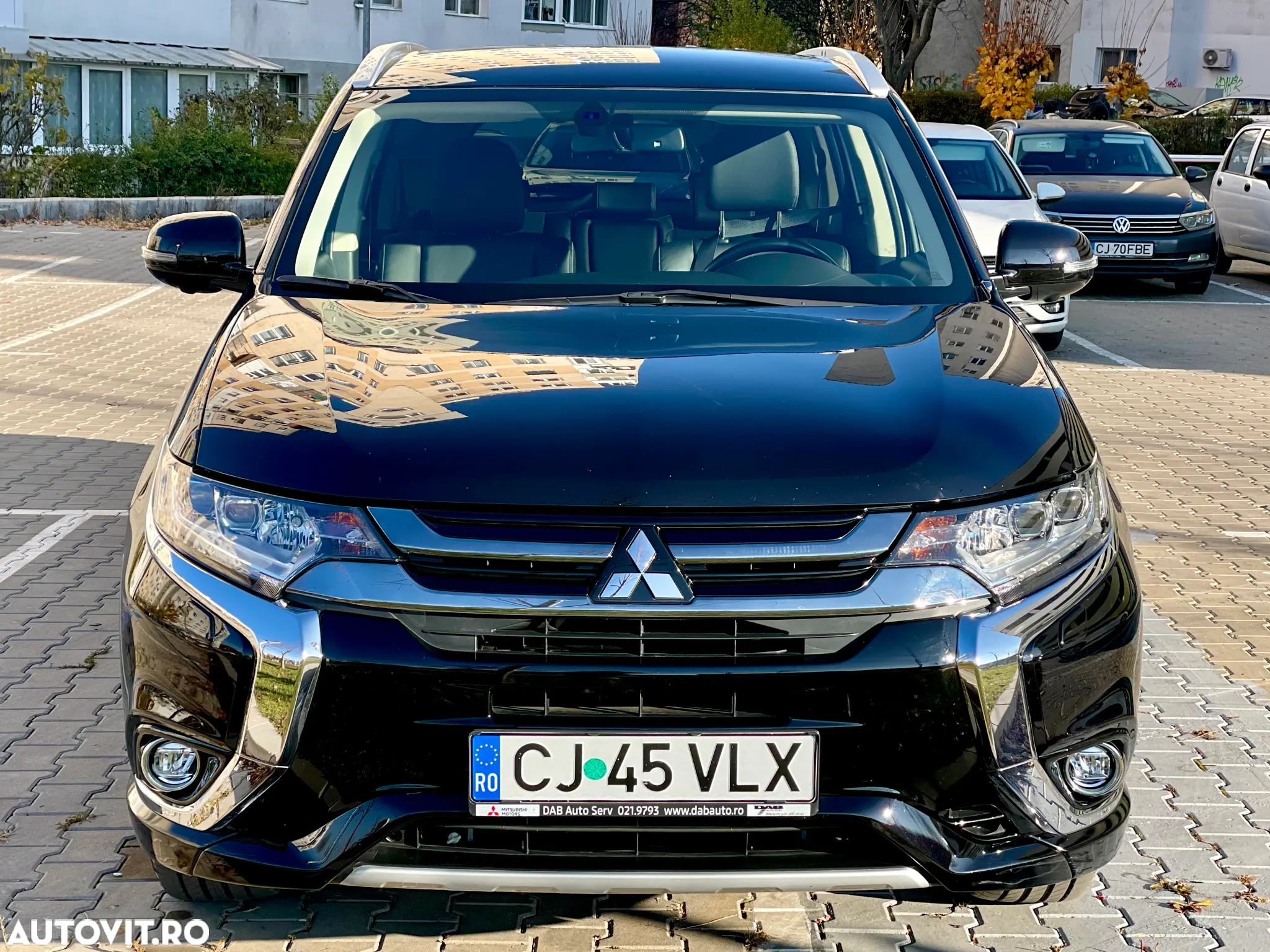 Mitsubishi Outlander - 5