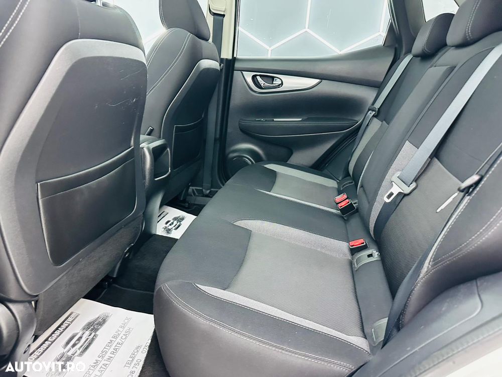 Nissan Qashqai 1.2 DIG-T N-Vision - 15