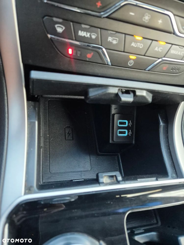 Ford Edge - 13