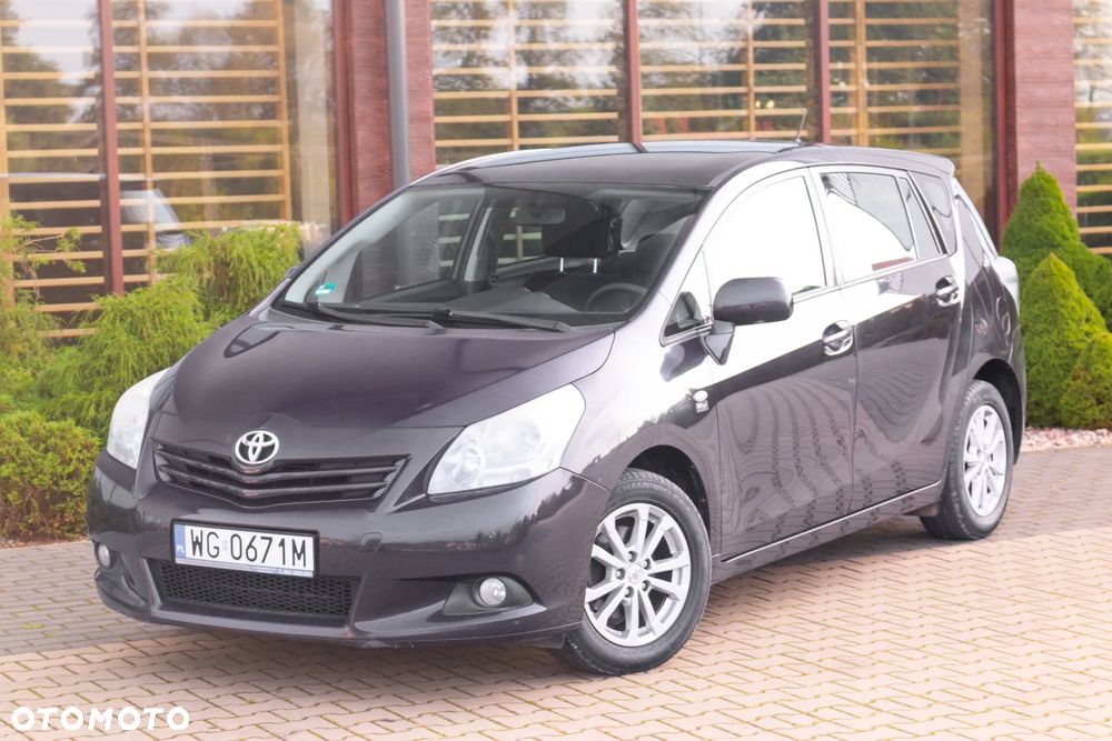 Toyota Verso 1.6 5-Sitzer Comfort - 2