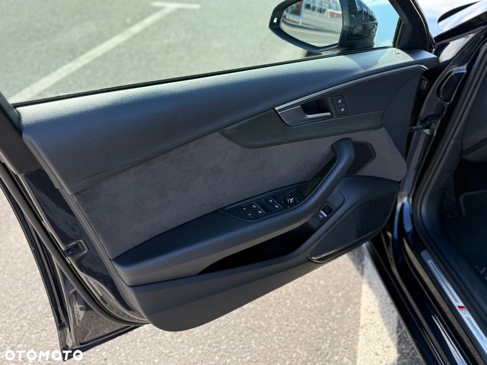 Audi A4 Avant 2.0 TFSI Quattro S tronic - 13