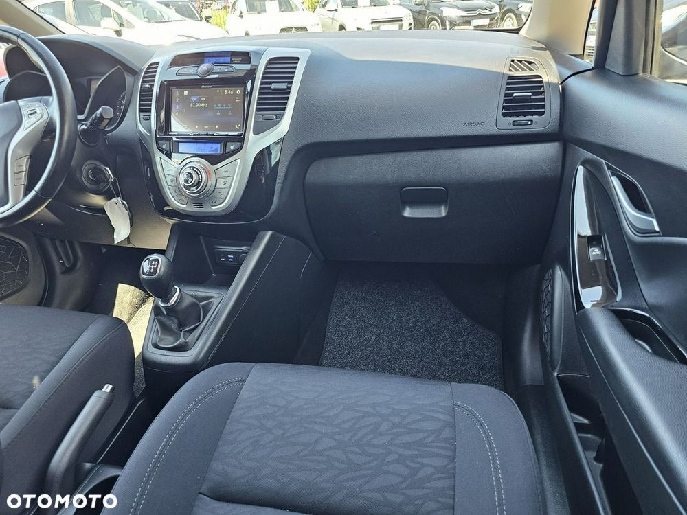 Hyundai ix20 1.4 BlueDrive Comfort - 26