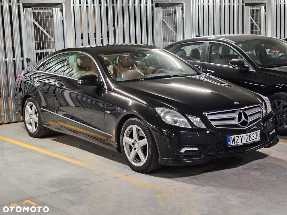 Mercedes-Benz Klasa E - 12
