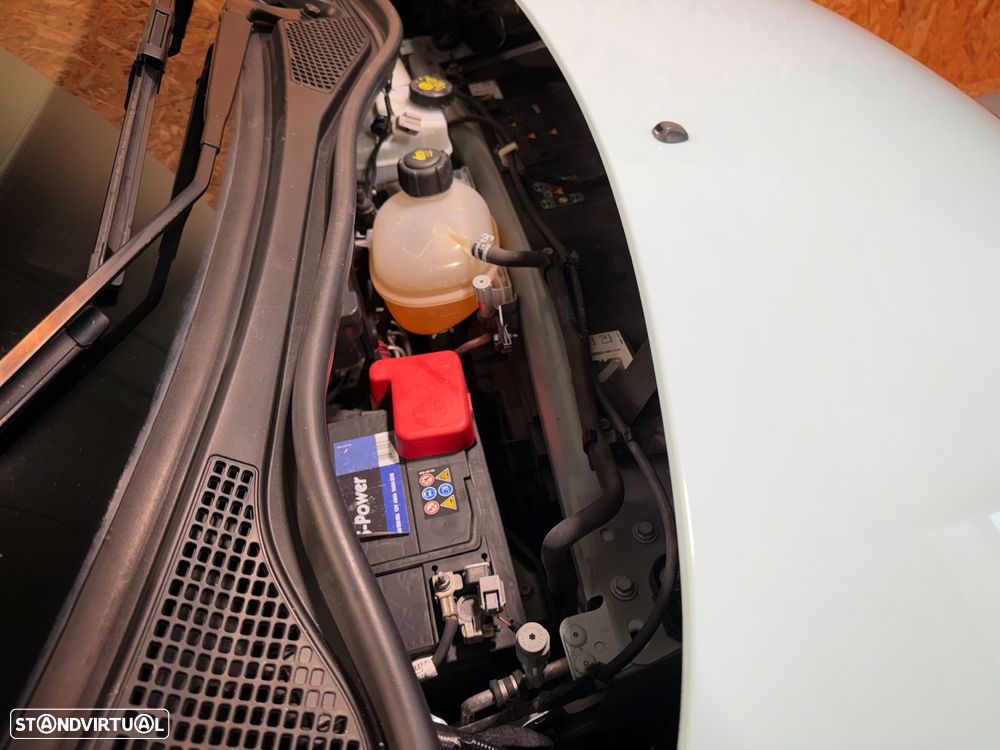 Renault Twingo SCe 70 EDC LIMITED 2018 - 31