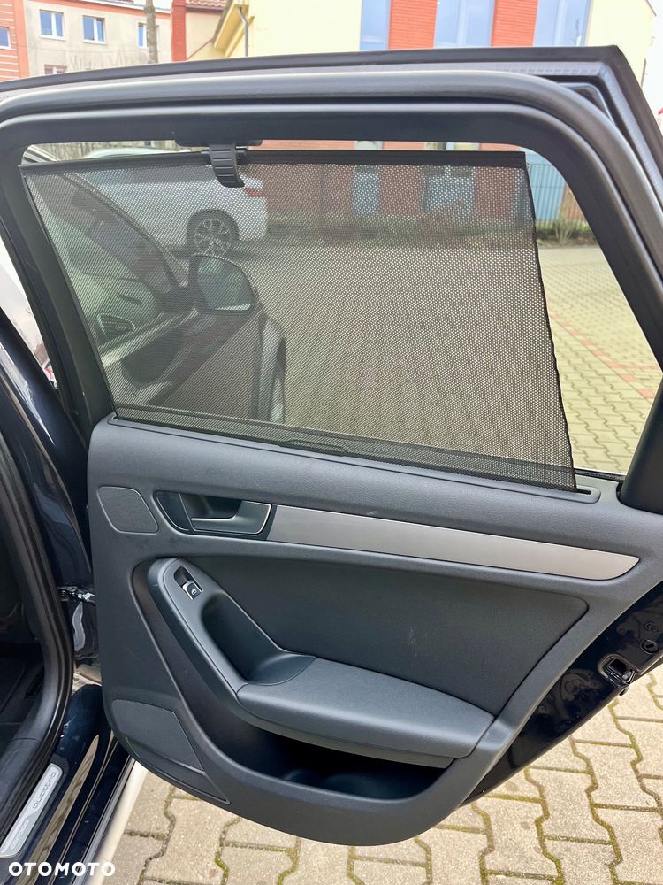 Audi A4 Allroad - 22