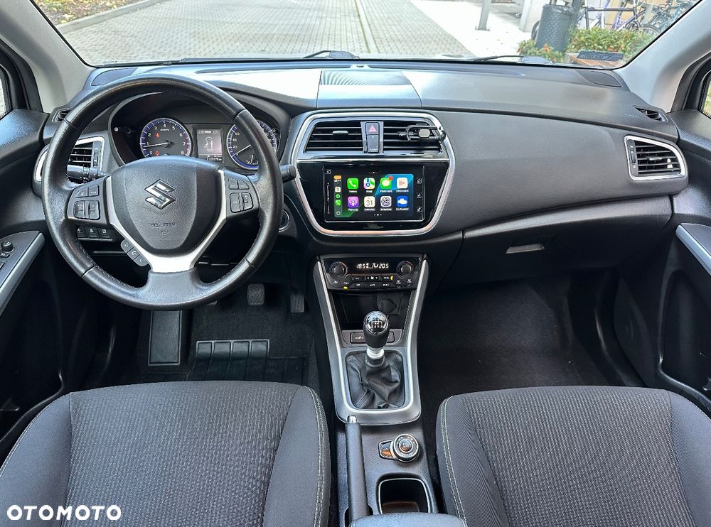 Suzuki SX4 S-Cross 1.4 T Premium 4WD - 9
