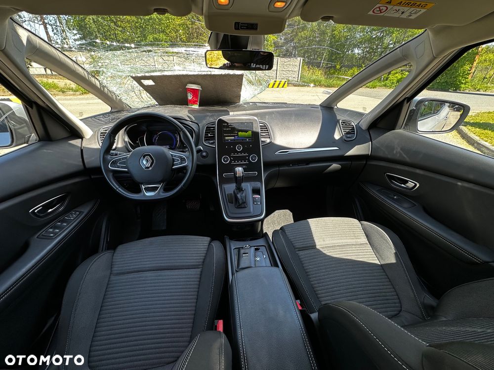 Renault Grand Scenic - 14