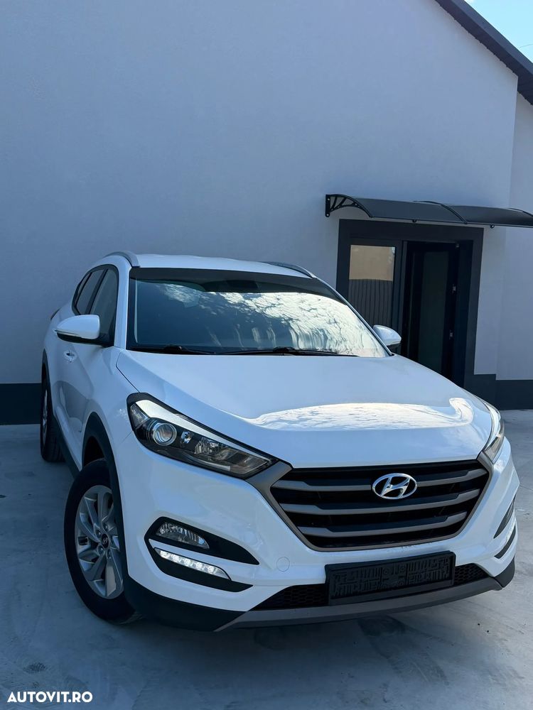 Hyundai Tucson blue 1.7 CRDi 2WD DCT Advantage - 1