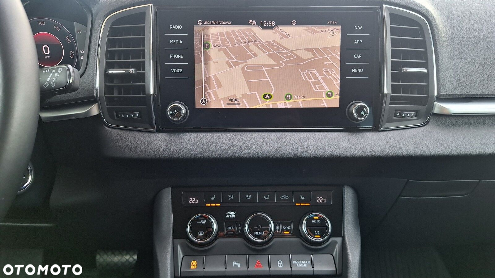 Skoda Karoq 1.5 TSI ACT 4x2 Style DSG - 23
