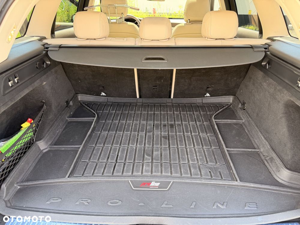 Mercedes-Benz GLC - 30