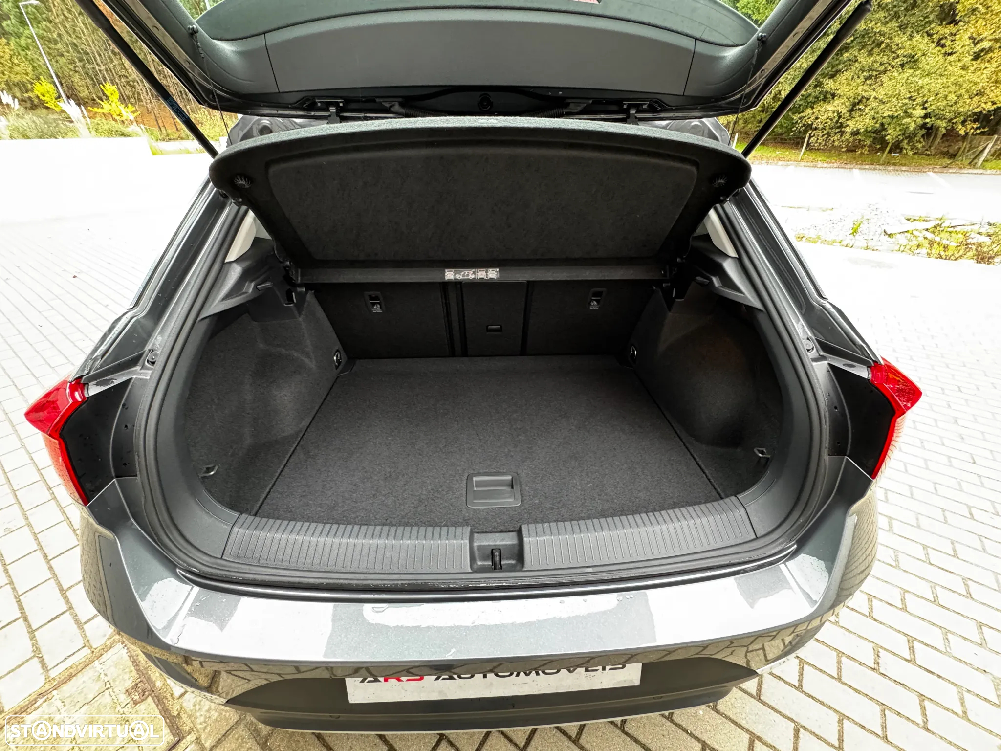 VW T-Roc 1.6 TDI Style - 11