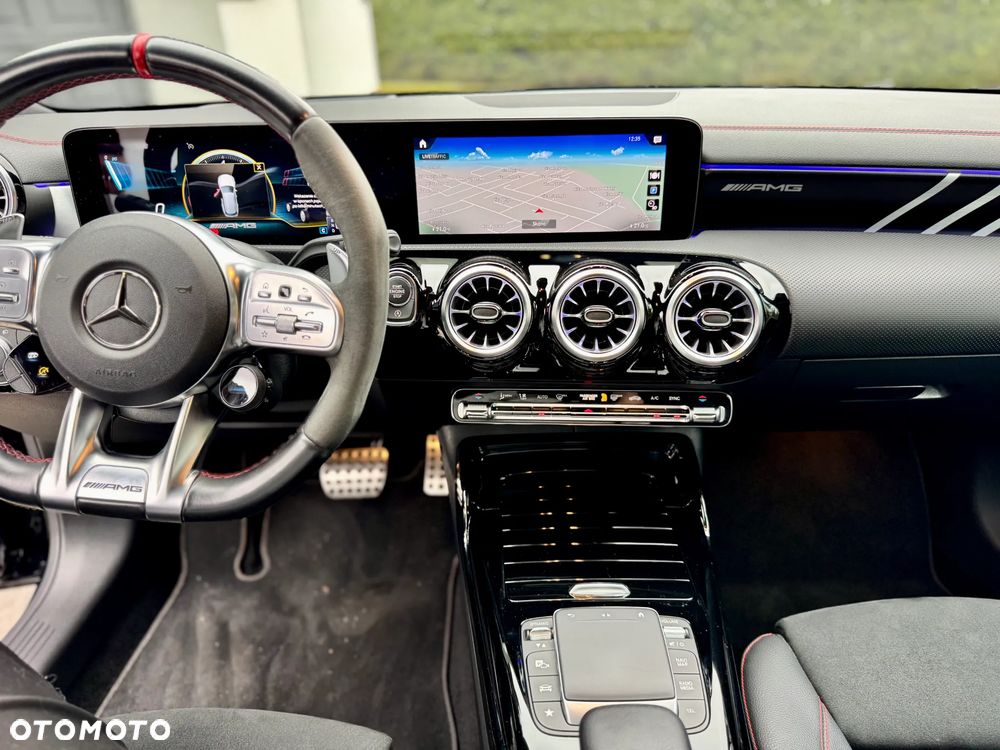 Mercedes-Benz CLA AMG 45 S 4-Matic+ 8G-DCT - 11