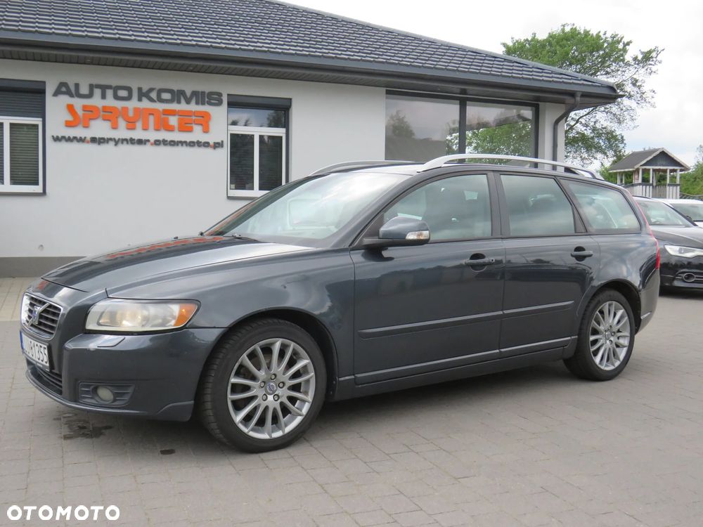 Volvo V50 - 2