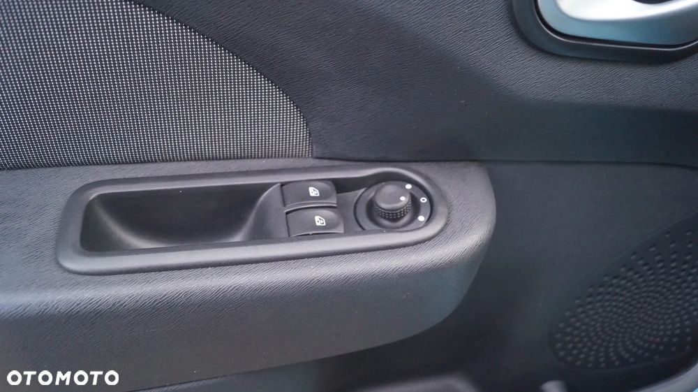 Renault Twingo 1.2 16V Dynamique - 12