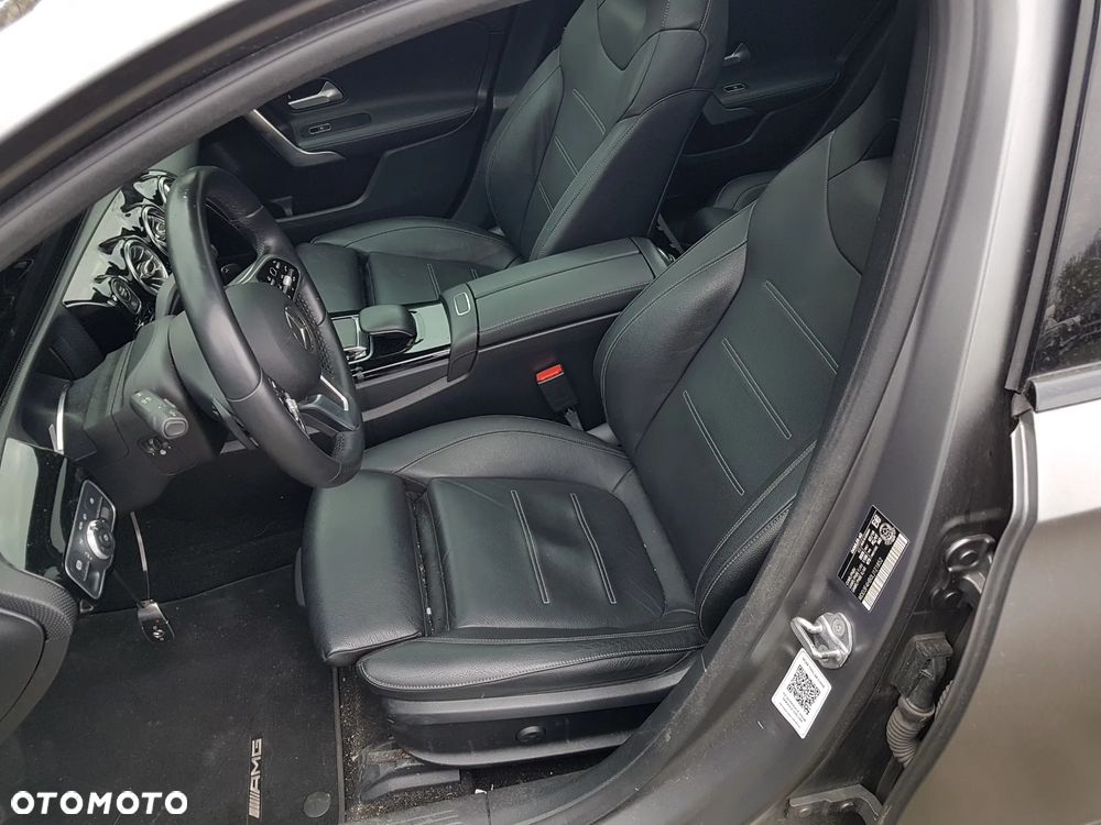Mercedes-Benz Klasa A 250 4Matic 8G-DCT Special Edition - 12