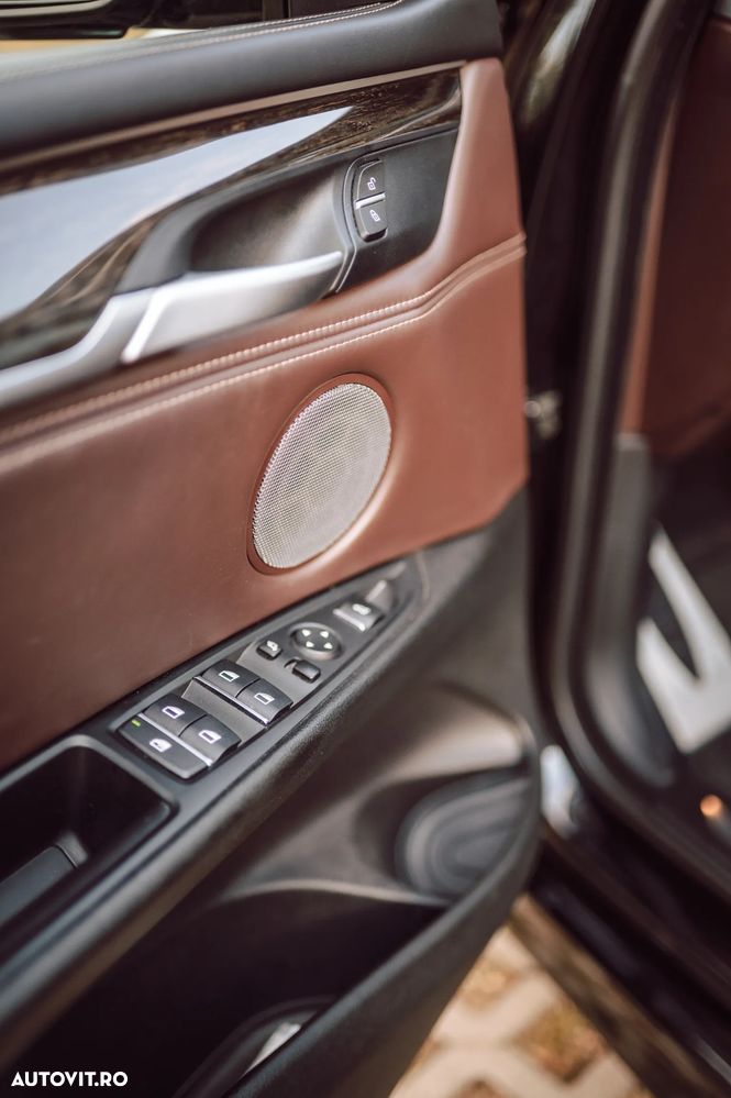 BMW X5 xDrive30d - 16