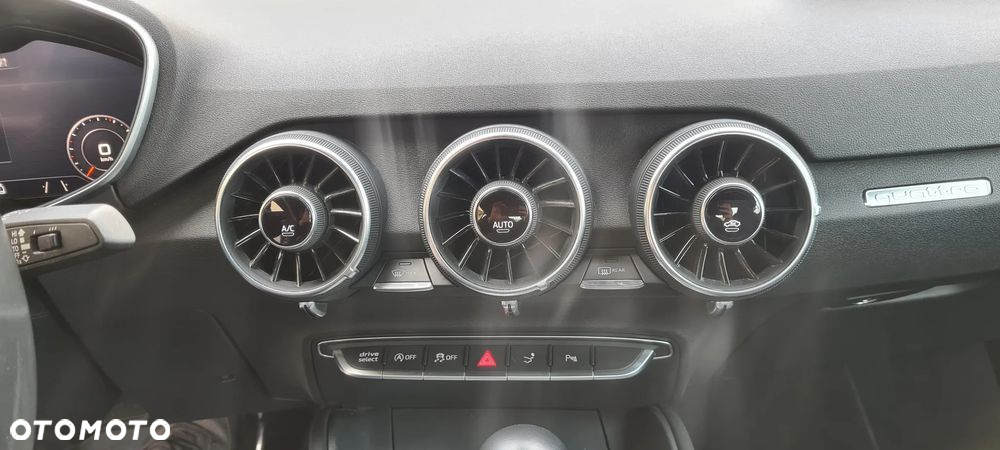 Audi TT Coupé 45 TFSI Quattro S tronic - 33