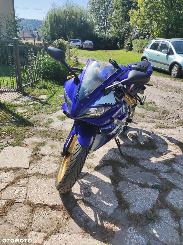 Yamaha YZF - 2