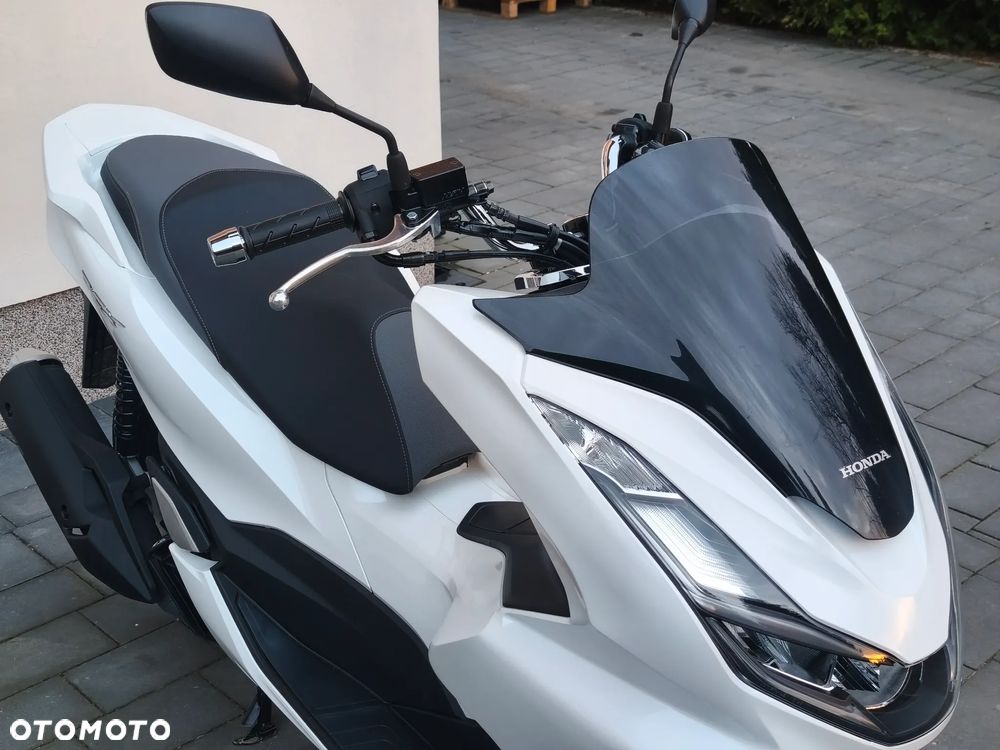 Honda PCX - 10