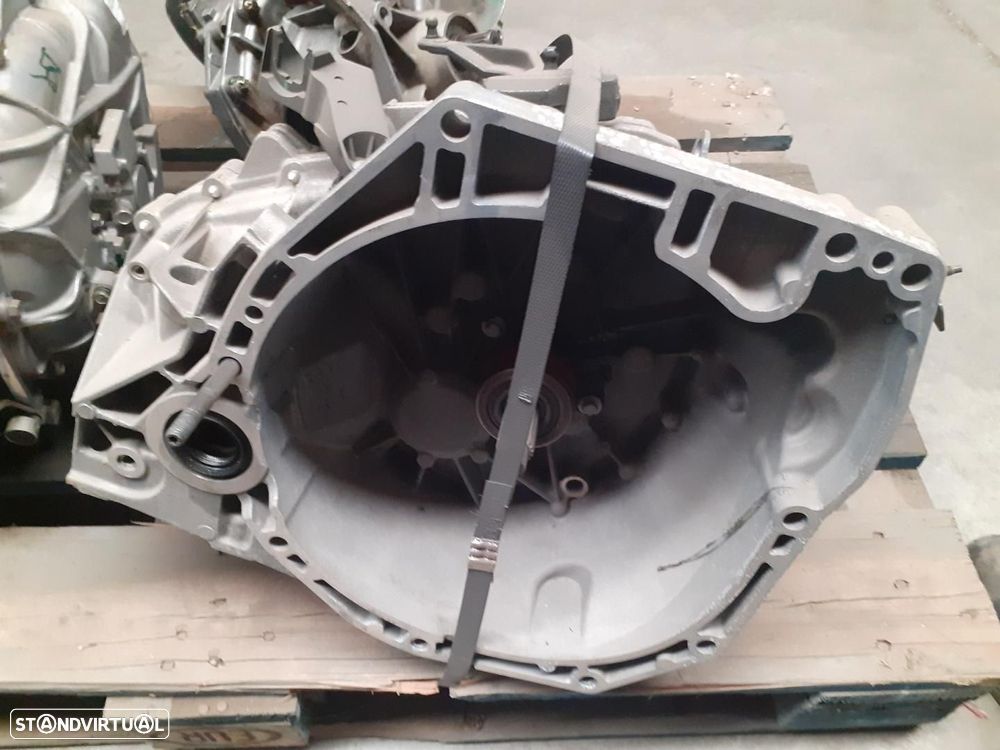 CAIXA DE VELOCIDADES RENAULT MEGANE IV BERLINA 5P - 1