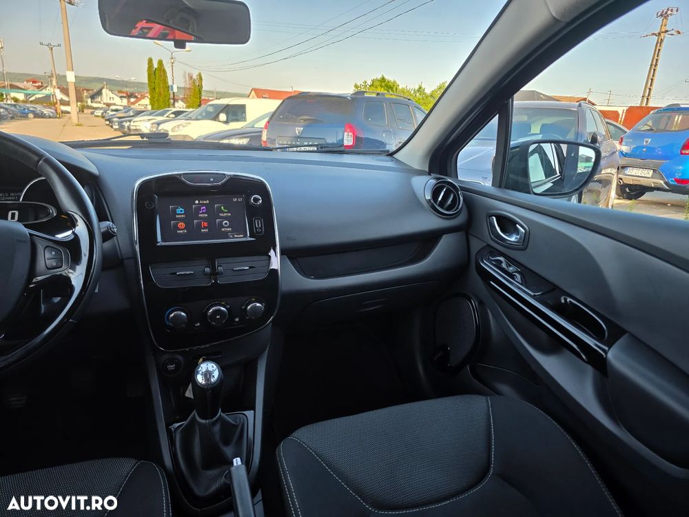 Renault Clio TCe 90 Dynamique - 12