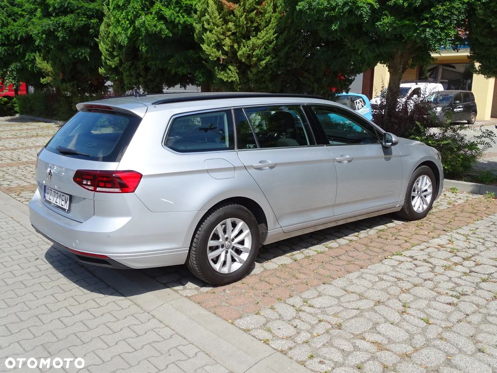 Volkswagen Passat 1.5 TSI EVO Comfortline DSG - 4