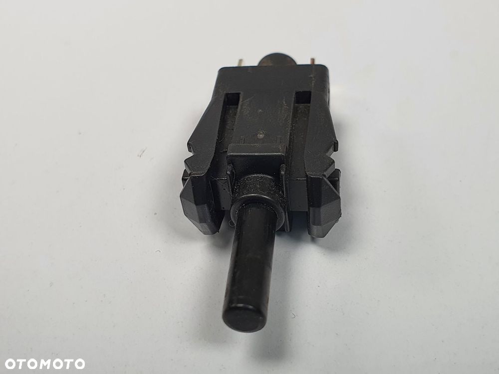 CZUJNIK HAMULCA RĘCZNEGO MERCEDES W140 0015458714 - 2