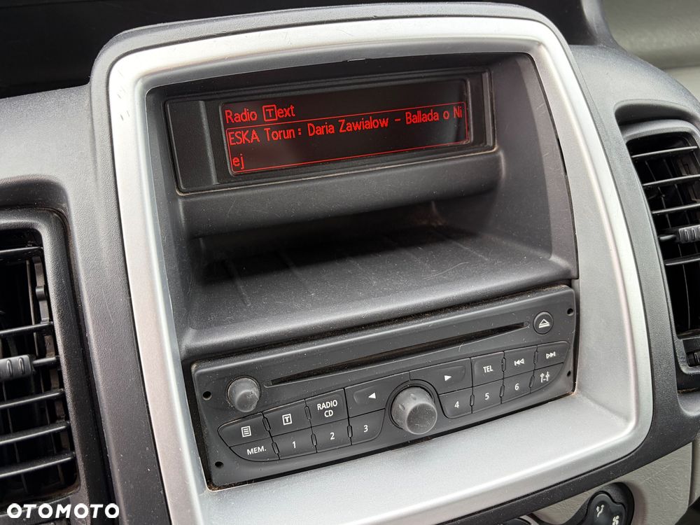 Renault Trafic Passenger Expression - 17