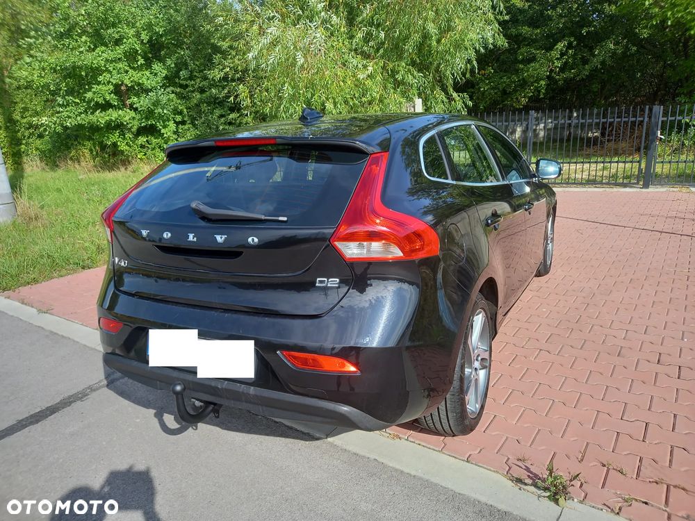 Volvo V40 D2 - 9