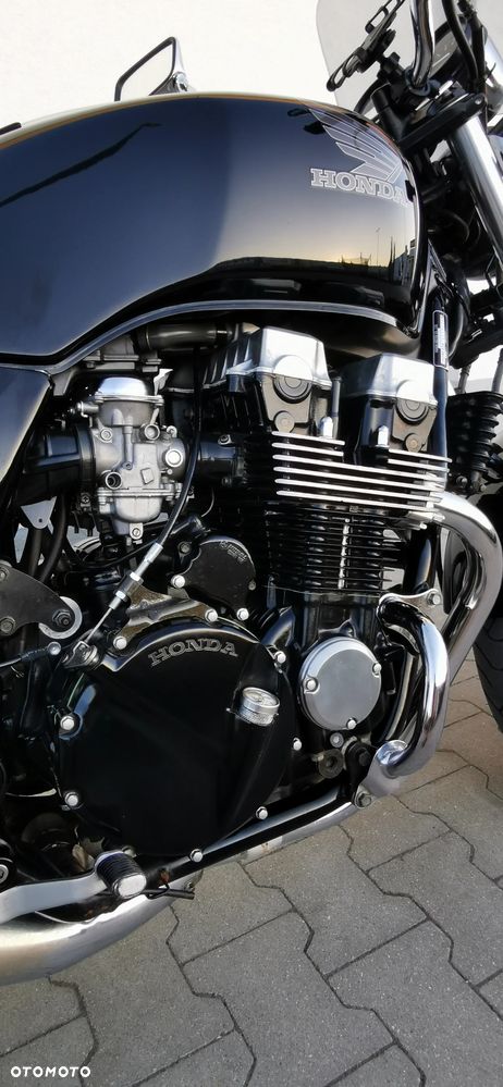 Honda CB - 9