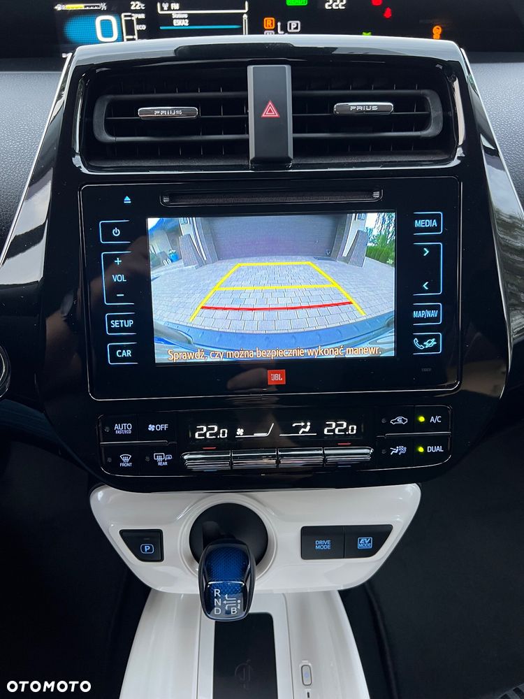 Toyota Prius 1.8 Hybrid Executive - 33