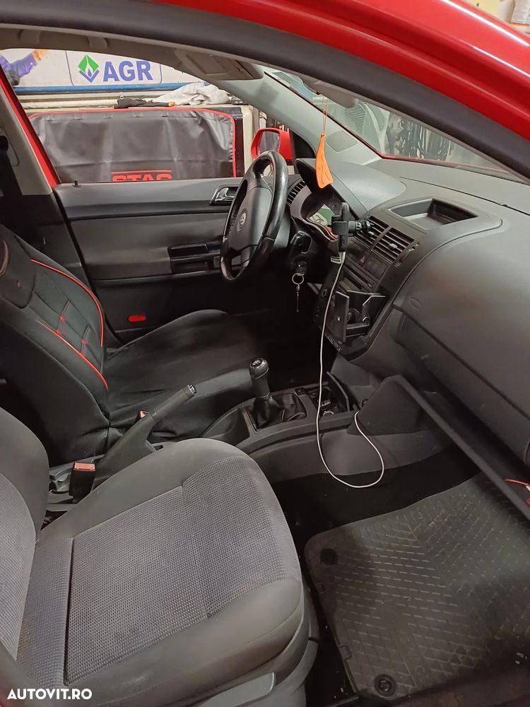 Volkswagen Polo 1.4 Trendline - 10